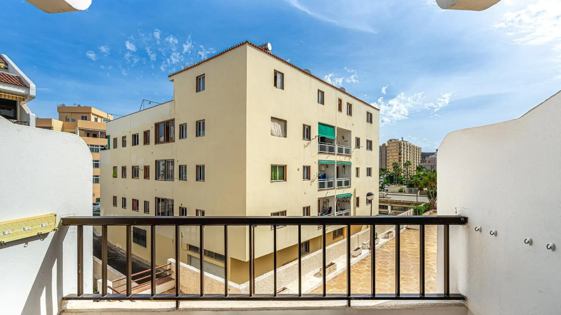 As De Casas - Nirvana Los Cristianos  Los Cristianos (Tenerife)